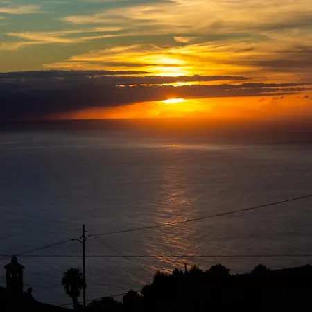 Casa Caromba, Sunset *